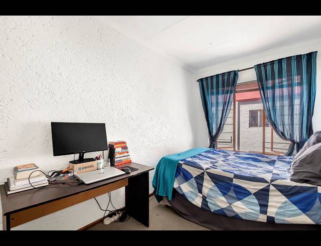 2 BEDROOM TOWNHOUSE FOR SALE IN WESTDENE